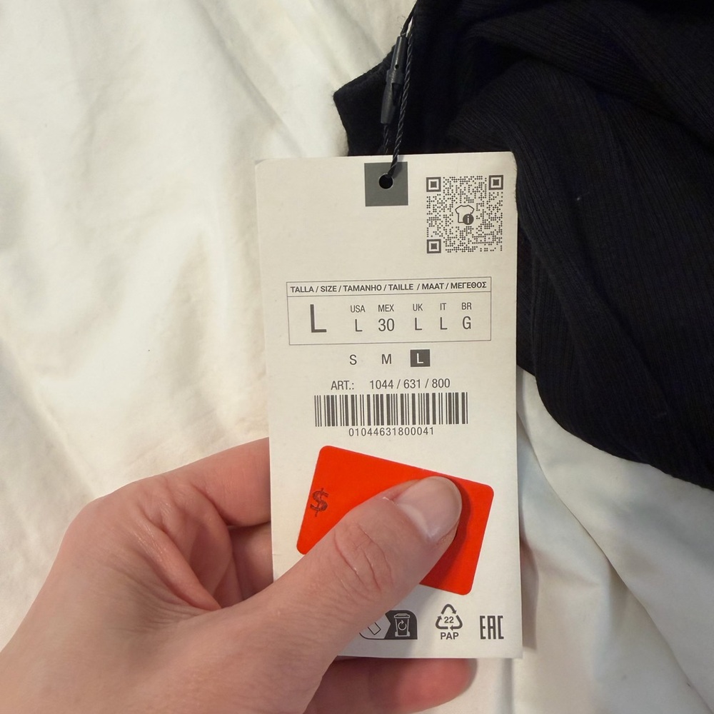 Zara Ribbed Tank Top - Picture 2 of 2